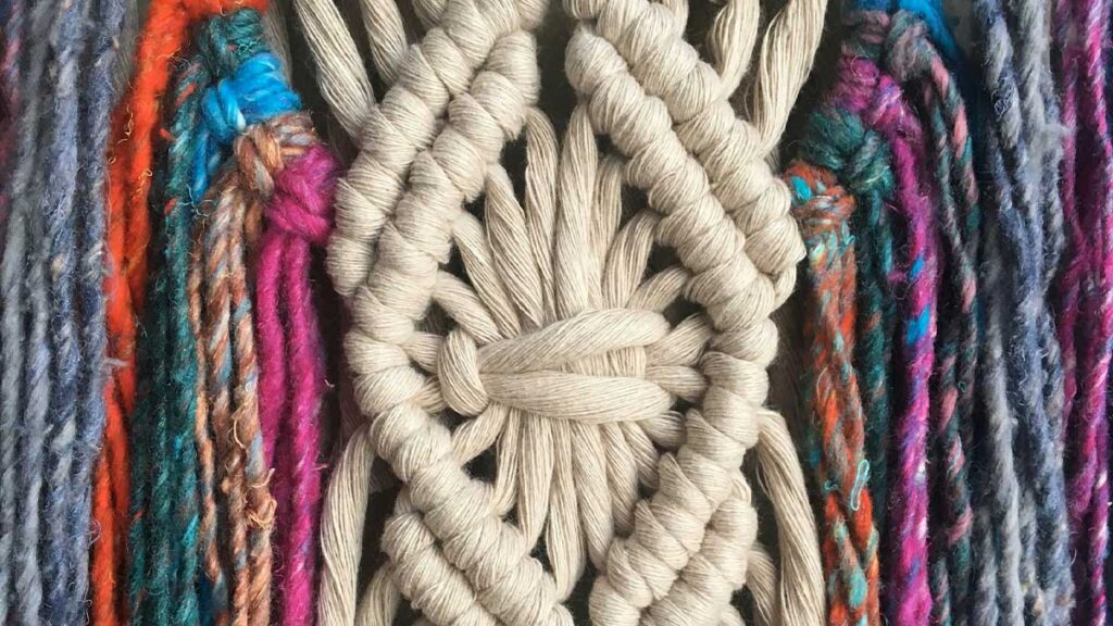 Nahaufnahme von Makramee Knoten