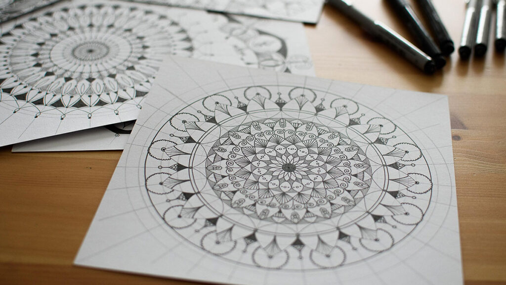 Bild von einem gezeichneten Mandala